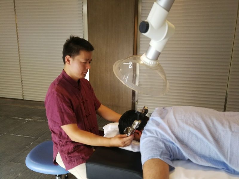 中亚五国驻华使节代表团一行访问我校岐黄国医外国政要体验中心