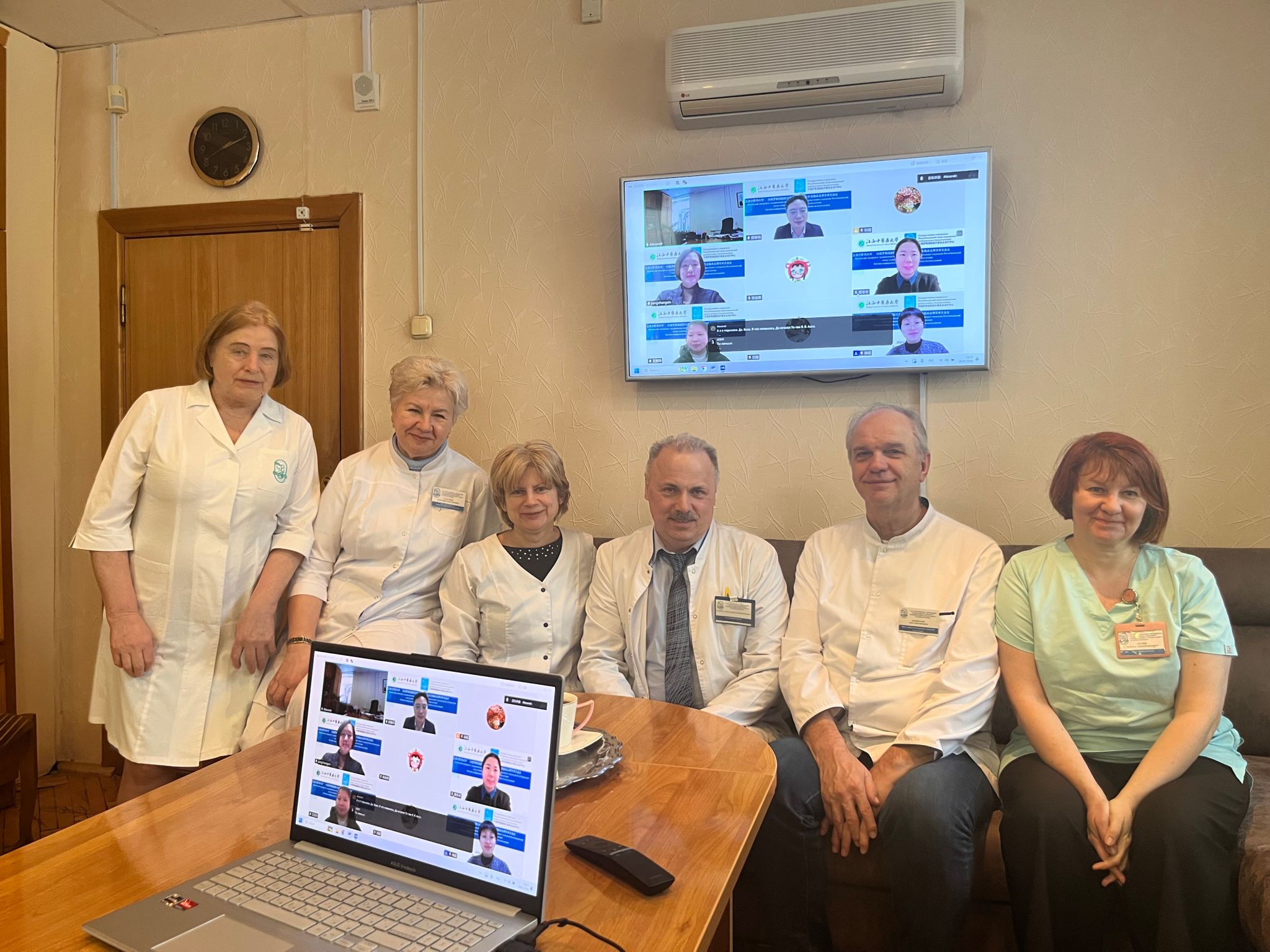 中白针灸临床应用学术交流成功举办